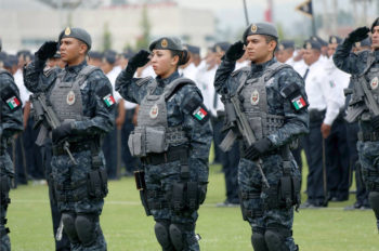 Uniforme Policía Federal 2